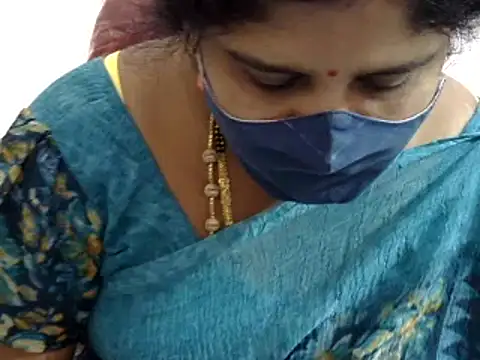 Snapshot of Vennela-1-Telugu chatting on 01/11/25, 07:17 Vennela-1-Telugu online show from 01/11/25, 07:17