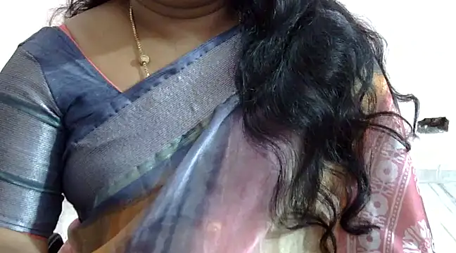 Snapshot of Vennela-1-Telugu chatting on 02/09/25, 03:34 Vennela-1-Telugu online show from 02/09/25, 03:34