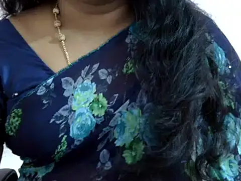 Snapshot of Vennela-1-Telugu chatting on 02/13/25, 09:09 Vennela-1-Telugu online show from 02/13/25, 09:09