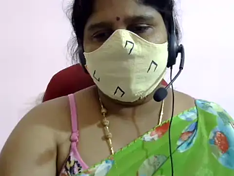 Snapshot of Vennela-1-Telugu chatting on 02/22/25, 11:35 Vennela-1-Telugu online show from 02/22/25, 11:35