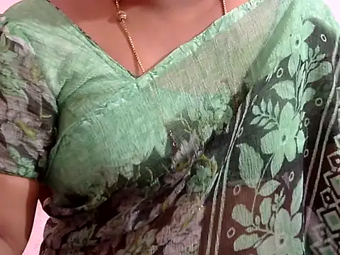 Snapshot of Vennela-1-Telugu chatting on 03/19/25, 04:25 Vennela-1-Telugu online show from 03/19/25, 04:25