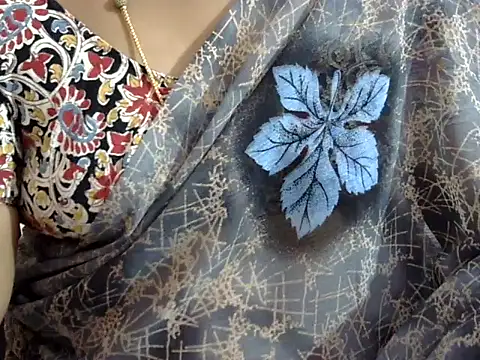 Snapshot of Vennela-1-Telugu chatting on 10/23/25, 08:35 Vennela-1-Telugu online show from 10/23/25, 08:35