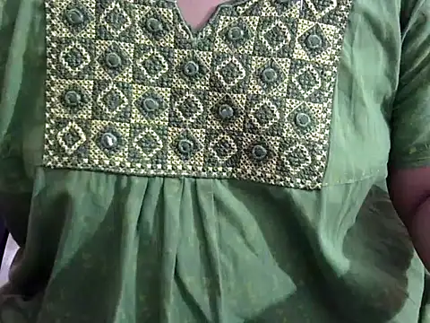 Snapshot of Vennela-1-Telugu chatting on 02/26/26, 08:57 Vennela-1-Telugu online show from 02/26/26, 08:57