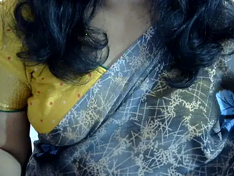 Snapshot of Vennela-1-Telugu chatting on 03/01/26, 12:18 Vennela-1-Telugu online show from 03/01/26, 12:18