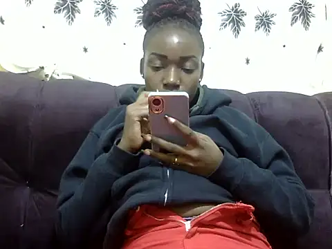 Sexy racy rebel  online show from 01/31/25, 11:45