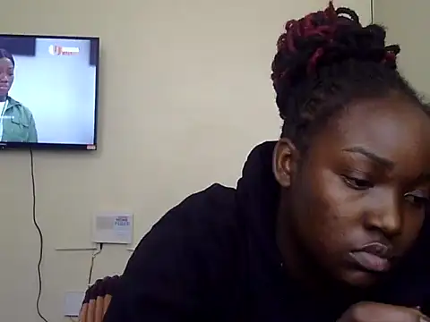 Sexy racy rebel  online show from 05/13/26, 10:56