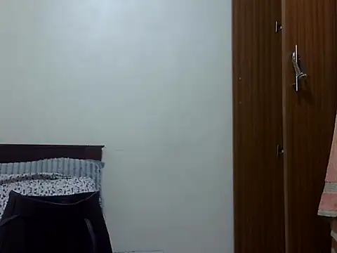 Snapshot of Sexy_racy_rebel_ chatting on 07/14/26, 03:51 Sexy racy rebel online show from 07/14/26, 03:51