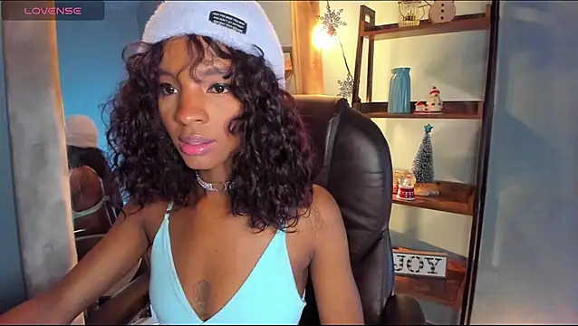 Snapshot of alikahouston4 chatting on 12/28/24, 05:23 alikahouston4 online show from 12/28/24, 05:23