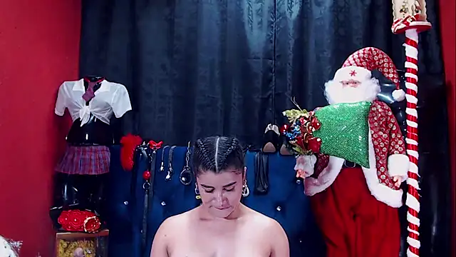 Hannamariana online show from 12/18/25, 09:04