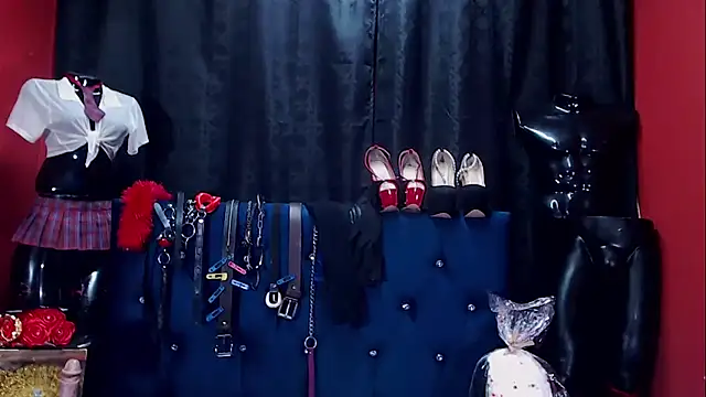 Hannamariana online show from 04/07/26, 01:00