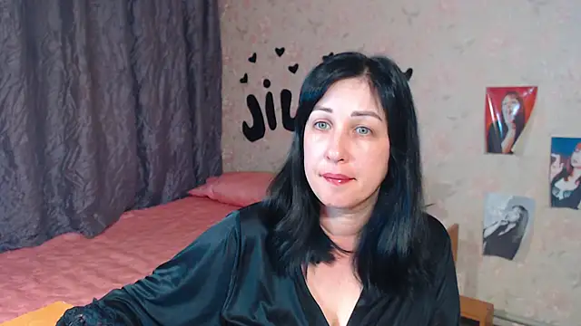 JillStevens online show from 10/01/25, 04:35