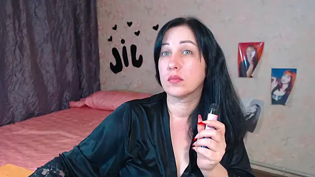 JillStevens online show from 11/21/25, 04:00