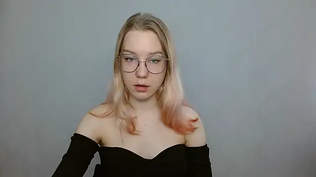 cindi hot online show from 01/14/25, 08:31