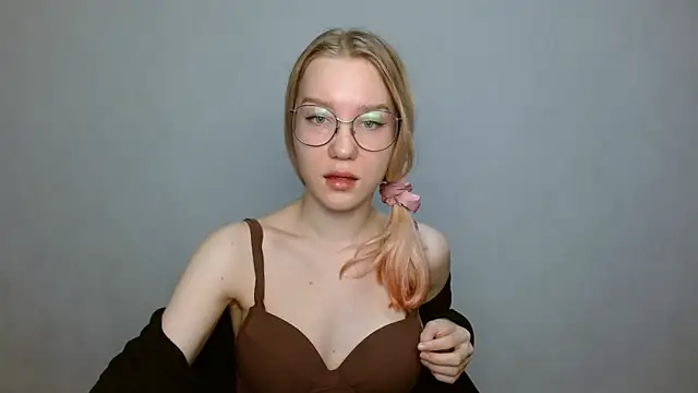 cindi hot online show from 01/25/25, 11:55