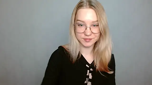 cindi hot online show from 02/07/25, 09:47