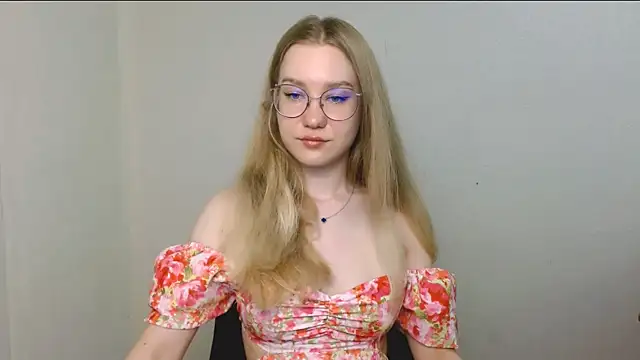cindi hot online show from 07/07/26, 10:19