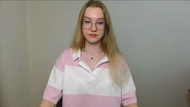 cindi hot online show from 07/10/26, 10:29