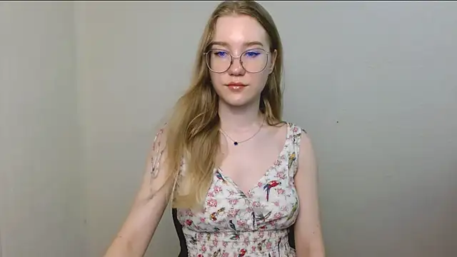 cindi hot online show from 08/07/26, 09:33