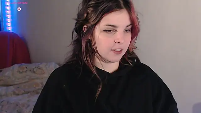 Snapshot of Saya_sweet chatting on 02/05/25, 11:34 Saya sweet online show from 02/05/25, 11:34