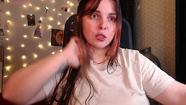 Snapshot of Saya_sweet chatting on 09/10/25, 02:55 Saya sweet online show from 09/10/25, 02:55