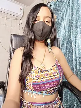 Parinaaz18 online show from 05/11/26, 01:06