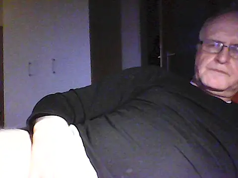 Milkasahne64 online show from 03/09/26, 05:50