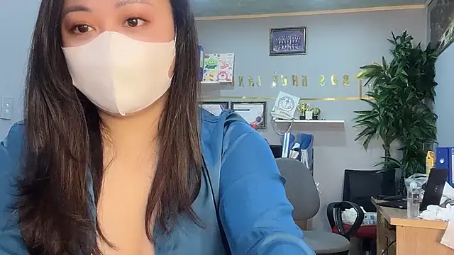 Bamboo Swetie online show from 12/18/24, 03:47