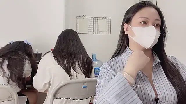 Bamboo Swetie online show from 10/12/25, 01:54