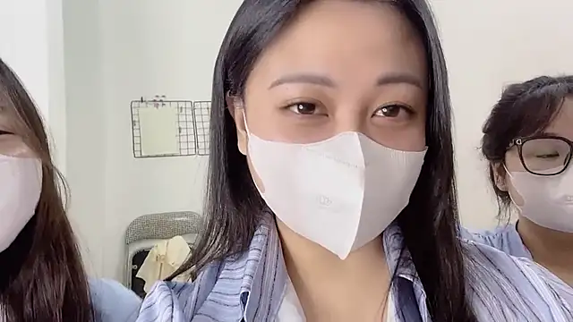 Bamboo Swetie online show from 12/19/25, 03:08