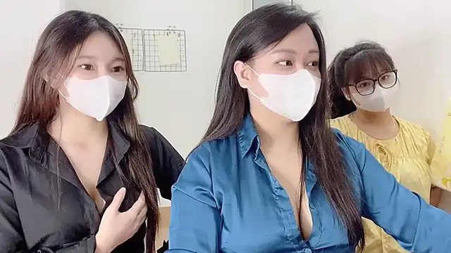 Bamboo Swetie online show from 12/22/25, 03:09