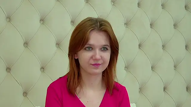 Snapshot of LessySmith chatting on 02/07/25, 07:27 LessySmith online show from 02/07/25, 07:27