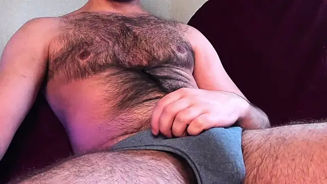 Deckard Webb1  online show from 12/17/24, 05:04