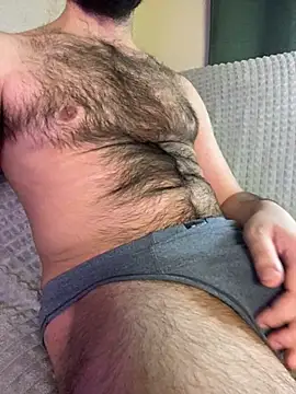 Deckard Webb1  online show from 11/18/25, 05:56