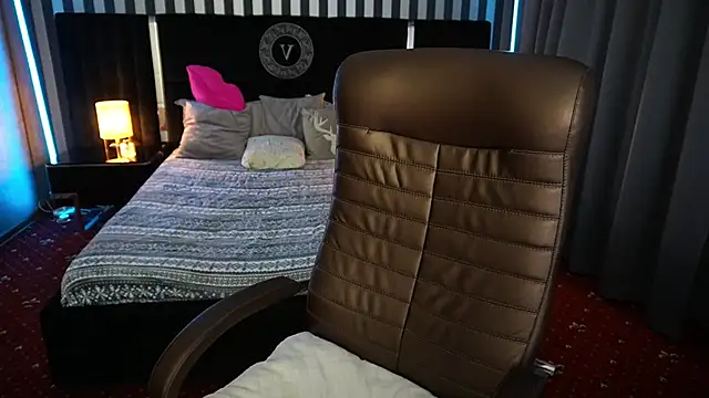 Snapshot of Lexi_Si chatting on 01/16/25, 04:28 Lexi Si online show from 01/16/25, 04:28