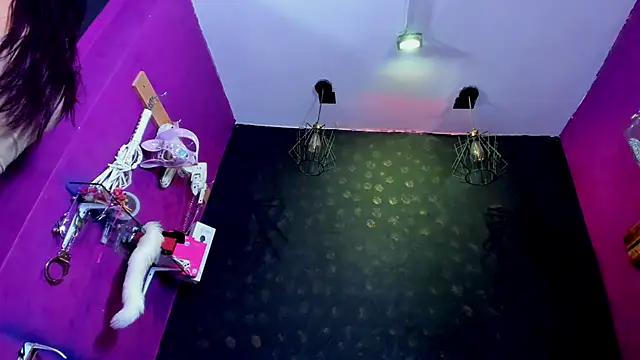 Alexa Slave online show from 05/29/26, 07:23