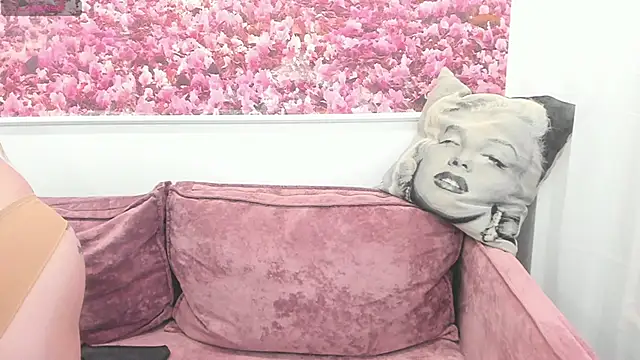 SexyFancy online show from 02/18/25, 08:27