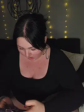 -BonnieBlack- online show from 02/14/26, 08:05