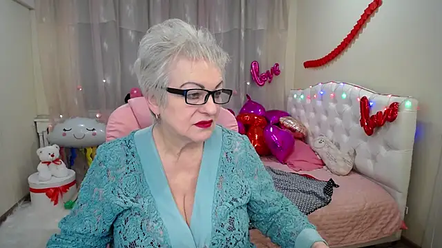 KayleSmoll online show from 02/03/25, 01:41