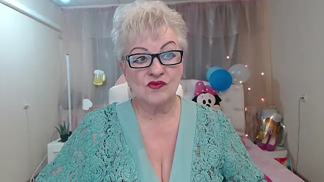 KayleSmoll online show from 09/25/25, 06:22