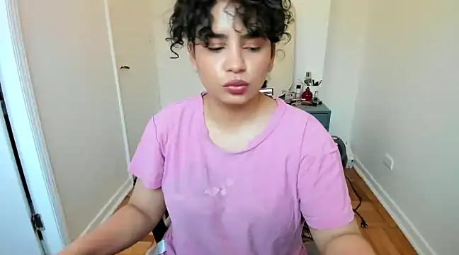 cinnamon rosa online show from 12/19/24, 10:53