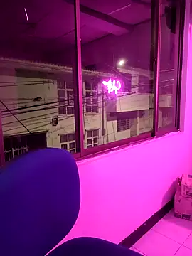 Sofythom1 online show from 02/03/25, 04:04