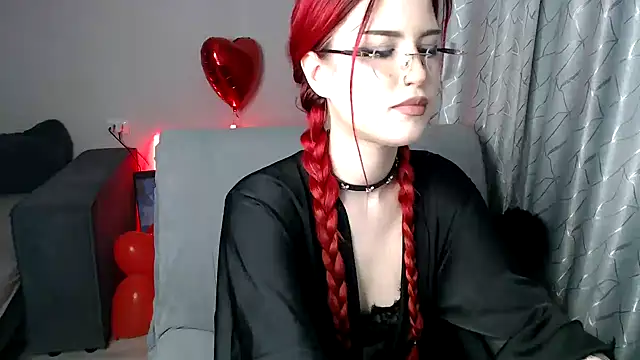 MikasaWaifu online show from 02/14/25, 10:47
