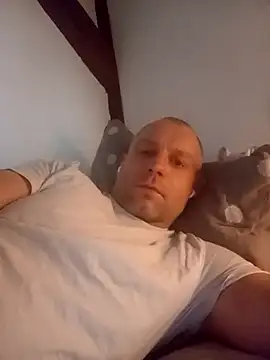 Snapshot of Cultekutas5 chatting on 11/30/25, 09:57 Cultekutas5 online show from 11/30/25, 09:57