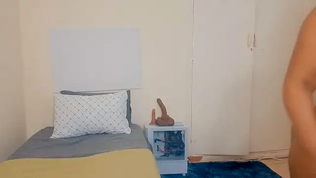 GiantBootyMilf online show from 07/11/26, 06:32