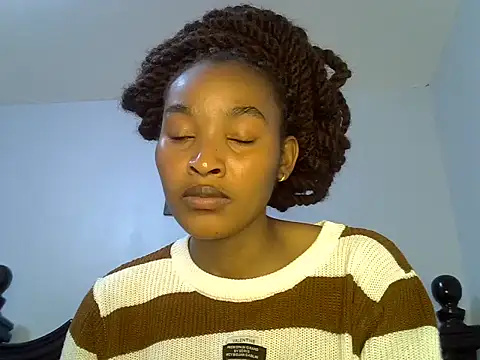cute-alexis online show from 05/18/26, 05:41