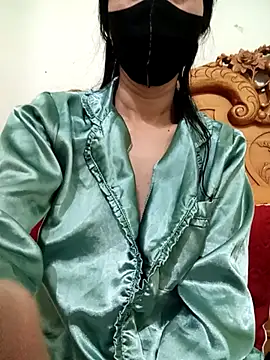 YunLem online show from 02/25/25, 09:57