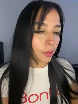 Snapshot of Loren_sexx6 chatting on 02/05/26, 06:18 Loren sexx6 online show from 02/05/26, 06:18