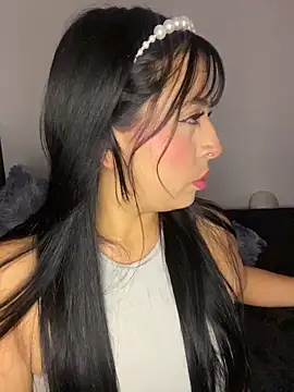 Snapshot of Loren_sexx6 chatting on 02/11/26, 04:17 Loren sexx6 online show from 02/11/26, 04:17