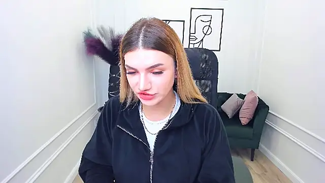 SelenaeMoore online show from 09/20/25, 07:37