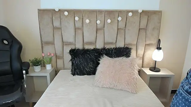 Esteff  o2 online show from 03/06/25, 07:43